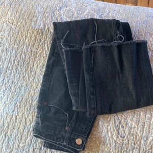 Zara Women's Crop Black Jeans black denim size 0